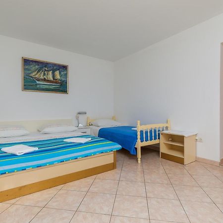 Apartments With A Parking Space Omis - 2745 Camera foto